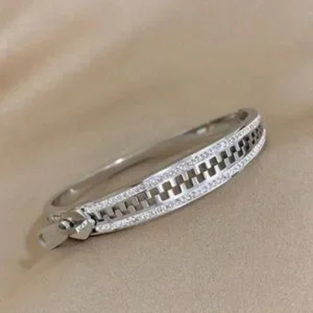 Silver Plated Stainless Steel Zipper Design Bracelet Tarnish Resistant